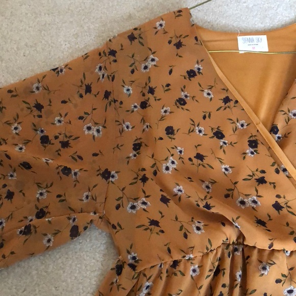 DRESS - Picture 2 of 5